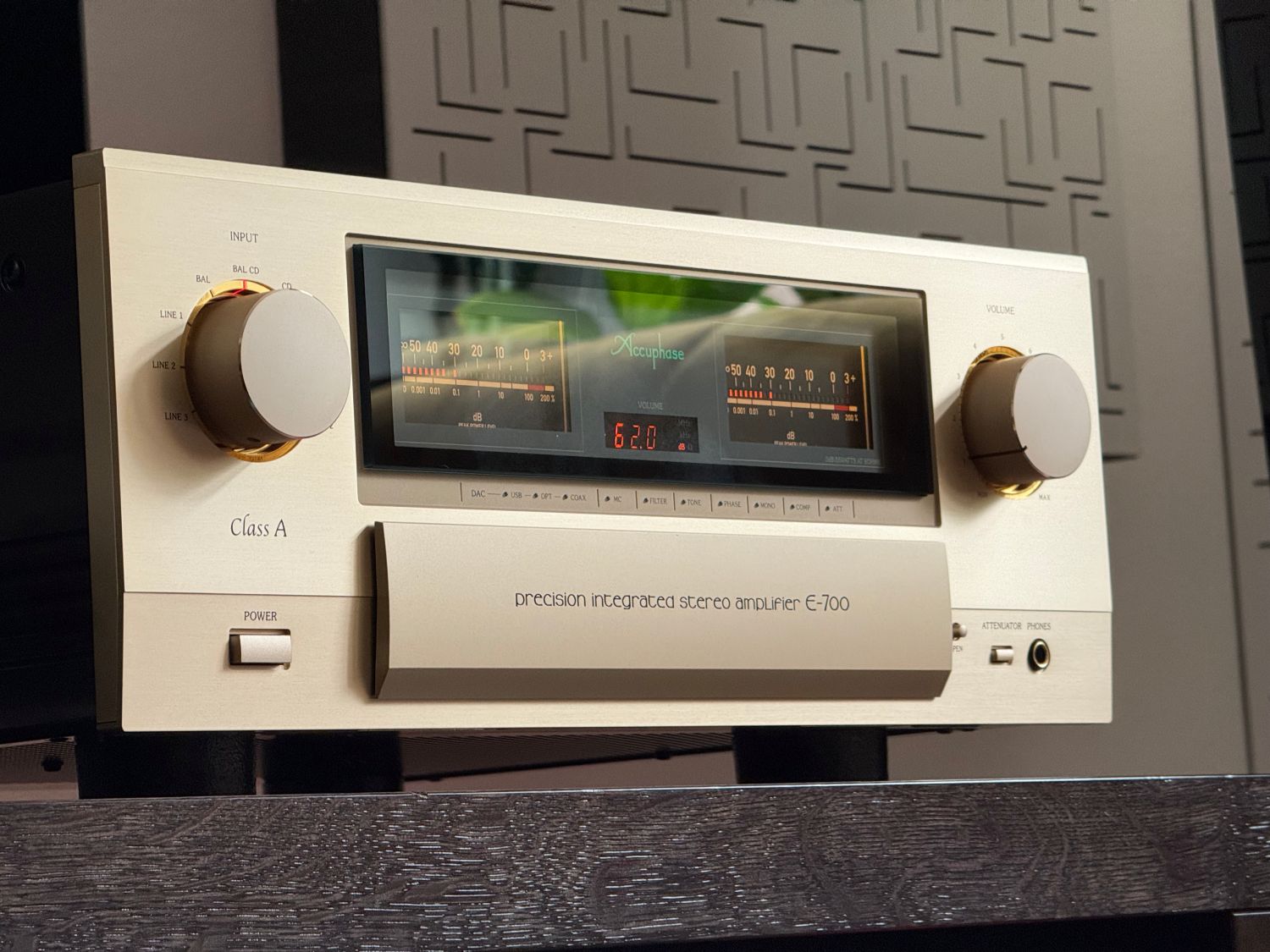 2025-06-30-TST-Accuphase-E700-27